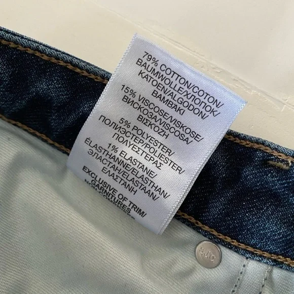 SILVER Fleet Kick Crop Jeans - Picture 5 of 14